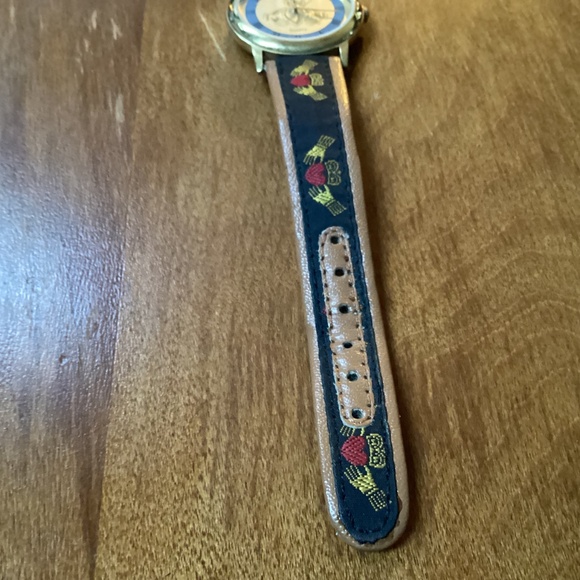 Irish Claddagh Dial Quartz Watch - Picture 7 of 12